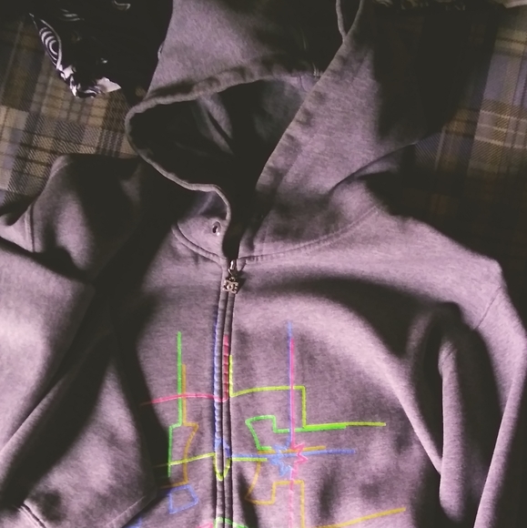 DC Graffiti zip hoodie - Picture 5 of 13